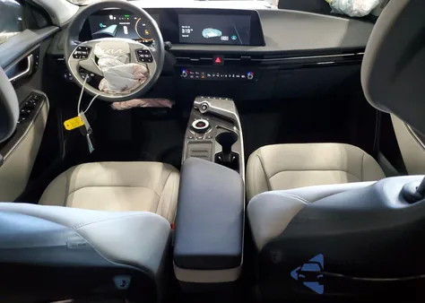 2022 Kia Ev6 Light from USA, damaged, VIN KNDC3DLC1N5055732